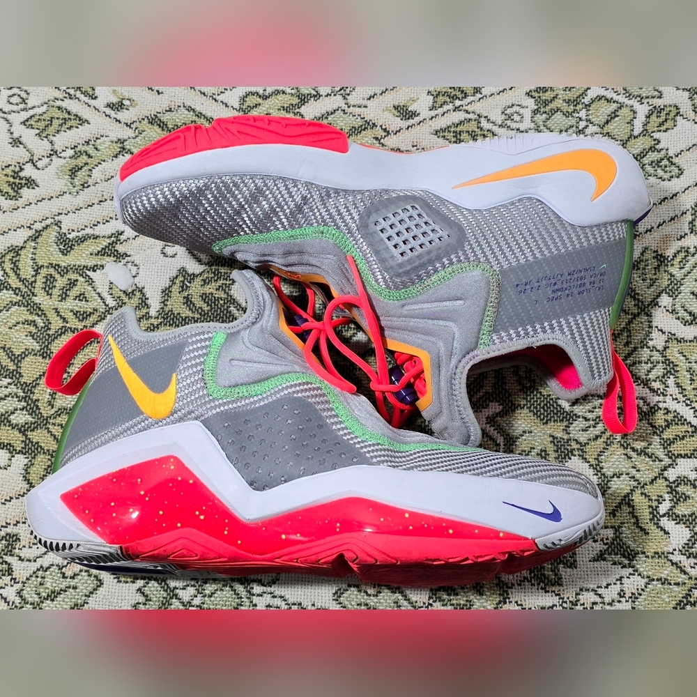 Nike Mens LeBron Soldier 14 CK6024-001 Multicolor Hare Basketball Shoes Sz 11.5